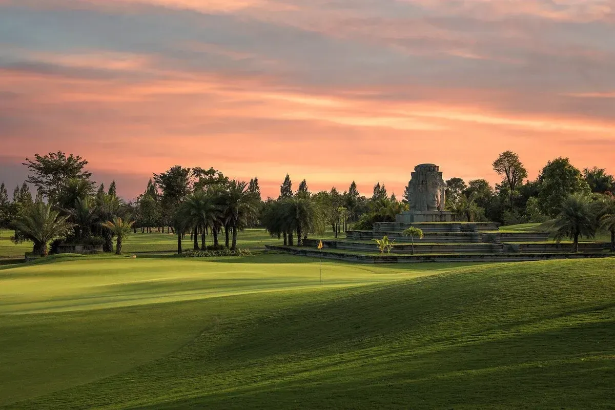 Golf in Cambogia · Cambogia